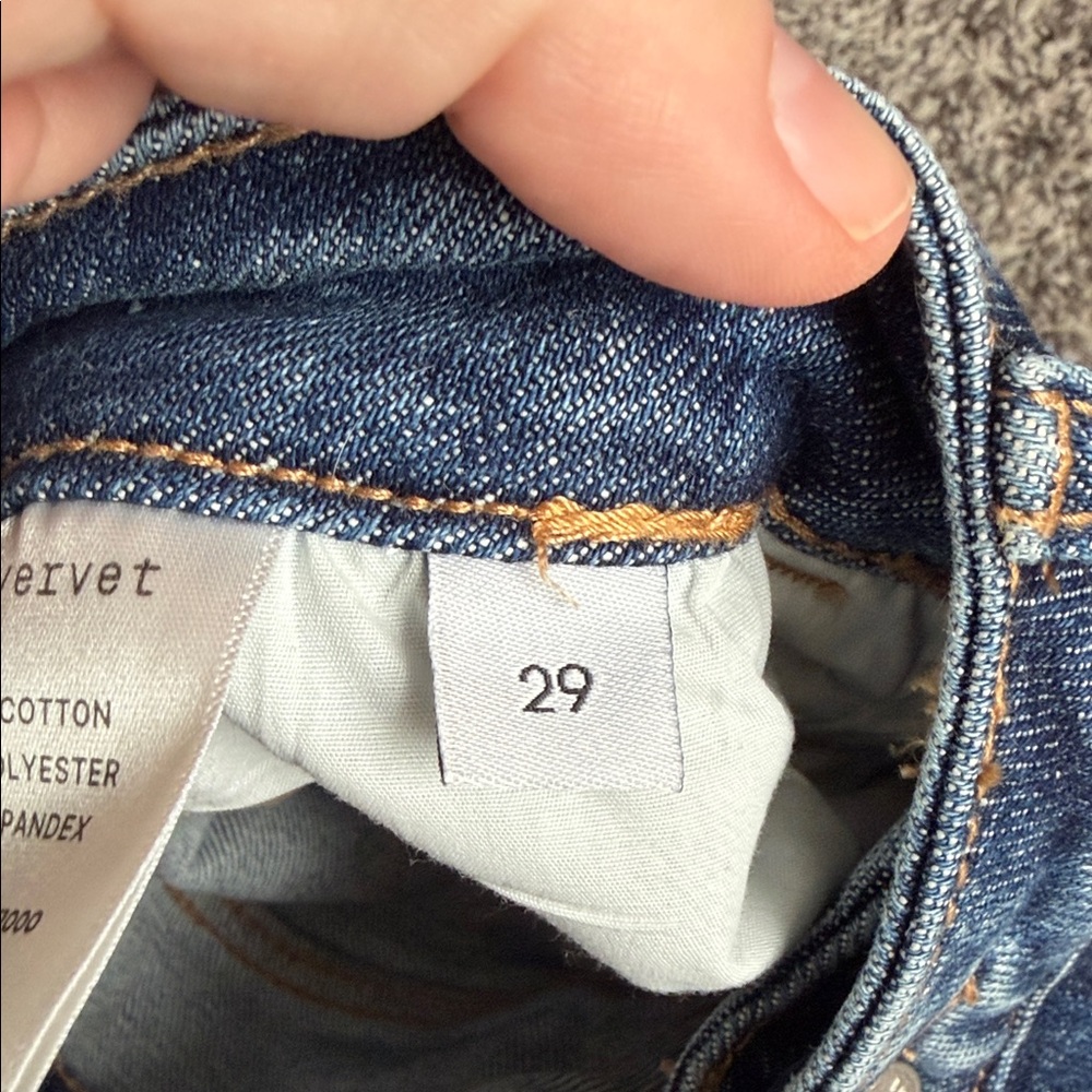 Distressed Blue Jeans - Picture 5 of 5